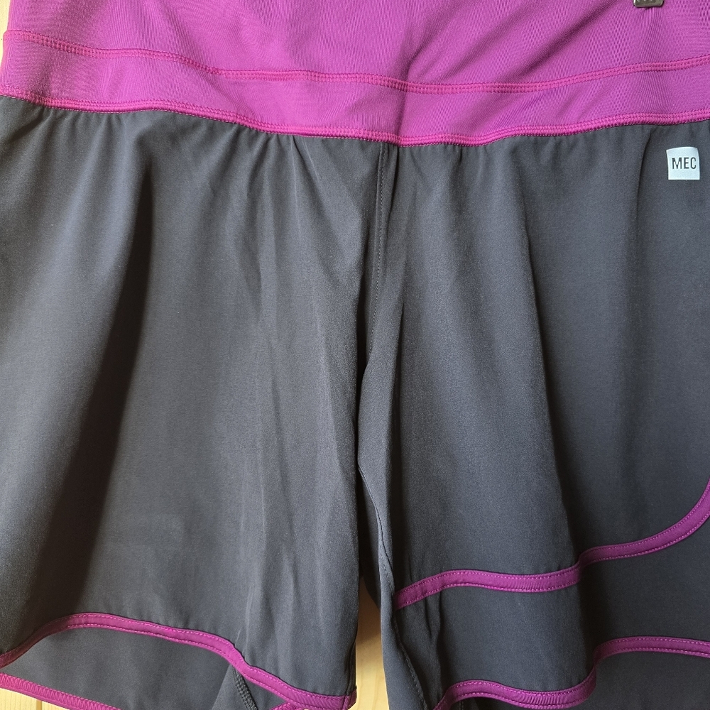 Mountain Equipment Company MEC Levitate Slim Fit Womens Lined Shorts Size 14 - Picture 4 of 10